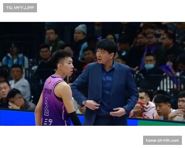 许梦君15分2篮板1助，山东射手外线威胁牵制防守空间